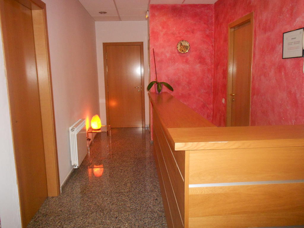 Hostal Ca La Irene Sant Vicens De Castellet Екстериор снимка
