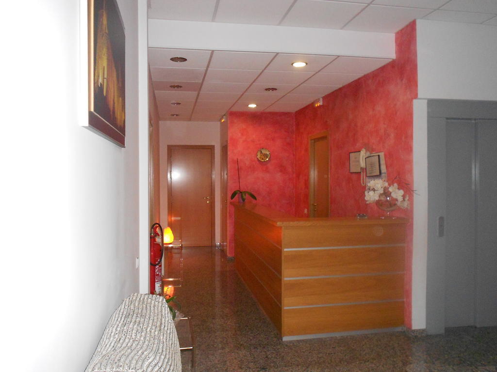 Hostal Ca La Irene Sant Vicens De Castellet Екстериор снимка