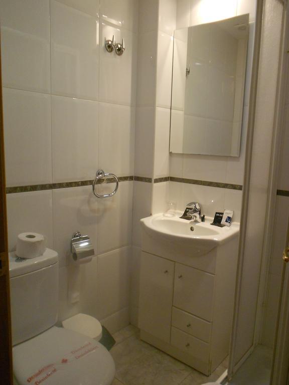 Hostal Ca La Irene Sant Vicens De Castellet Екстериор снимка